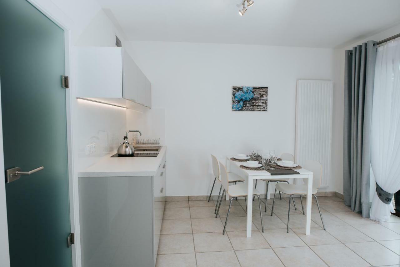 Apartamenty Niezapominajka โปโรนิน ภายนอก รูปภาพ