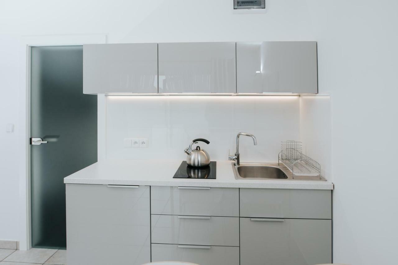 Apartamenty Niezapominajka โปโรนิน ภายนอก รูปภาพ